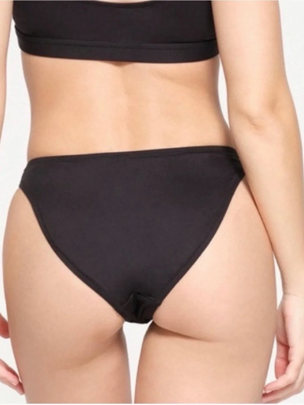 SKIMS Black Mid-Coverage Bikini Bottoms